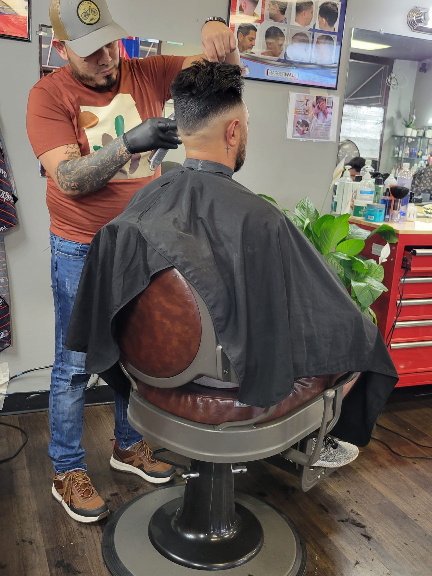 STAR BARBER SHOP Image